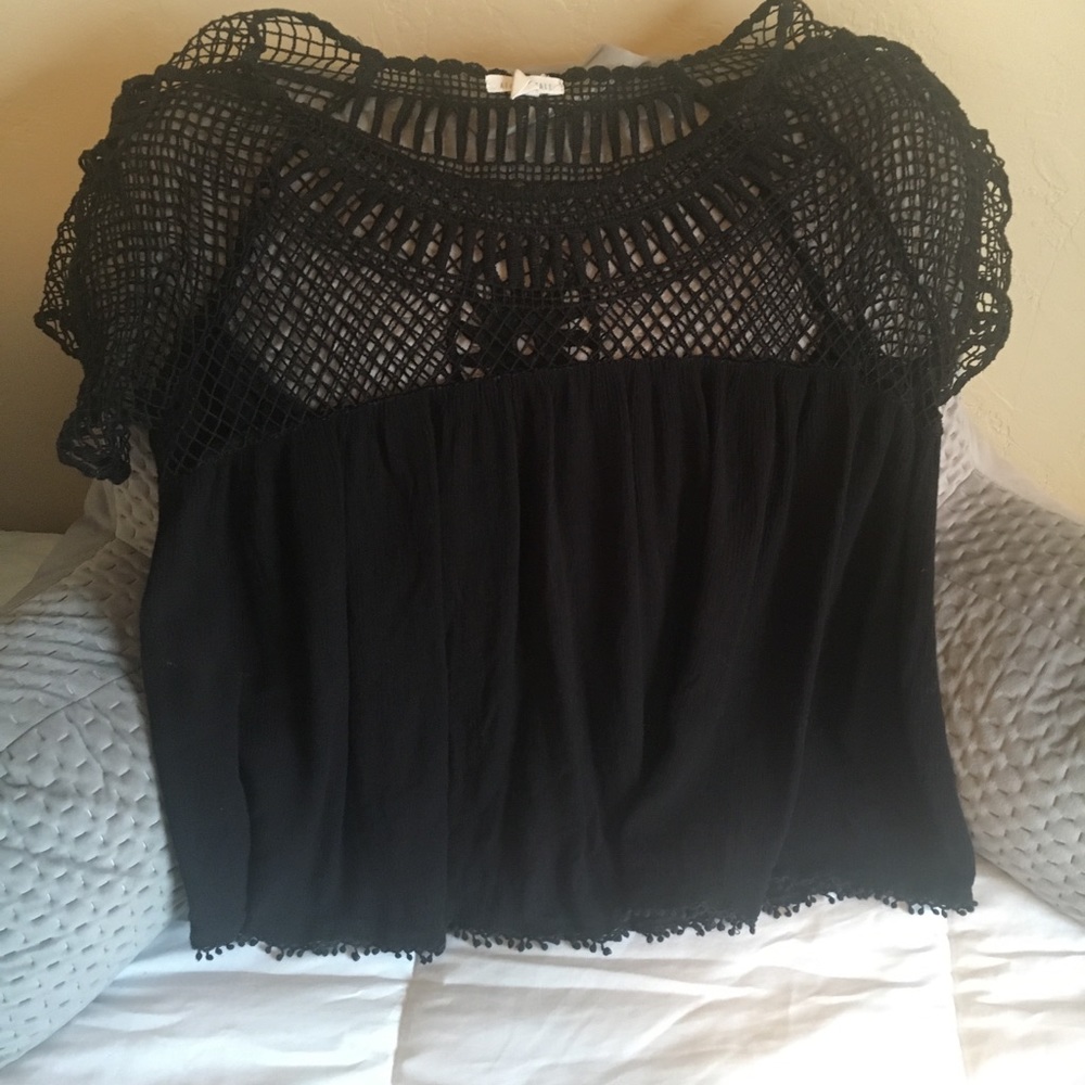 Black Flowy Top